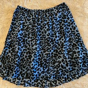 Banana republic blue leapord print skirt
